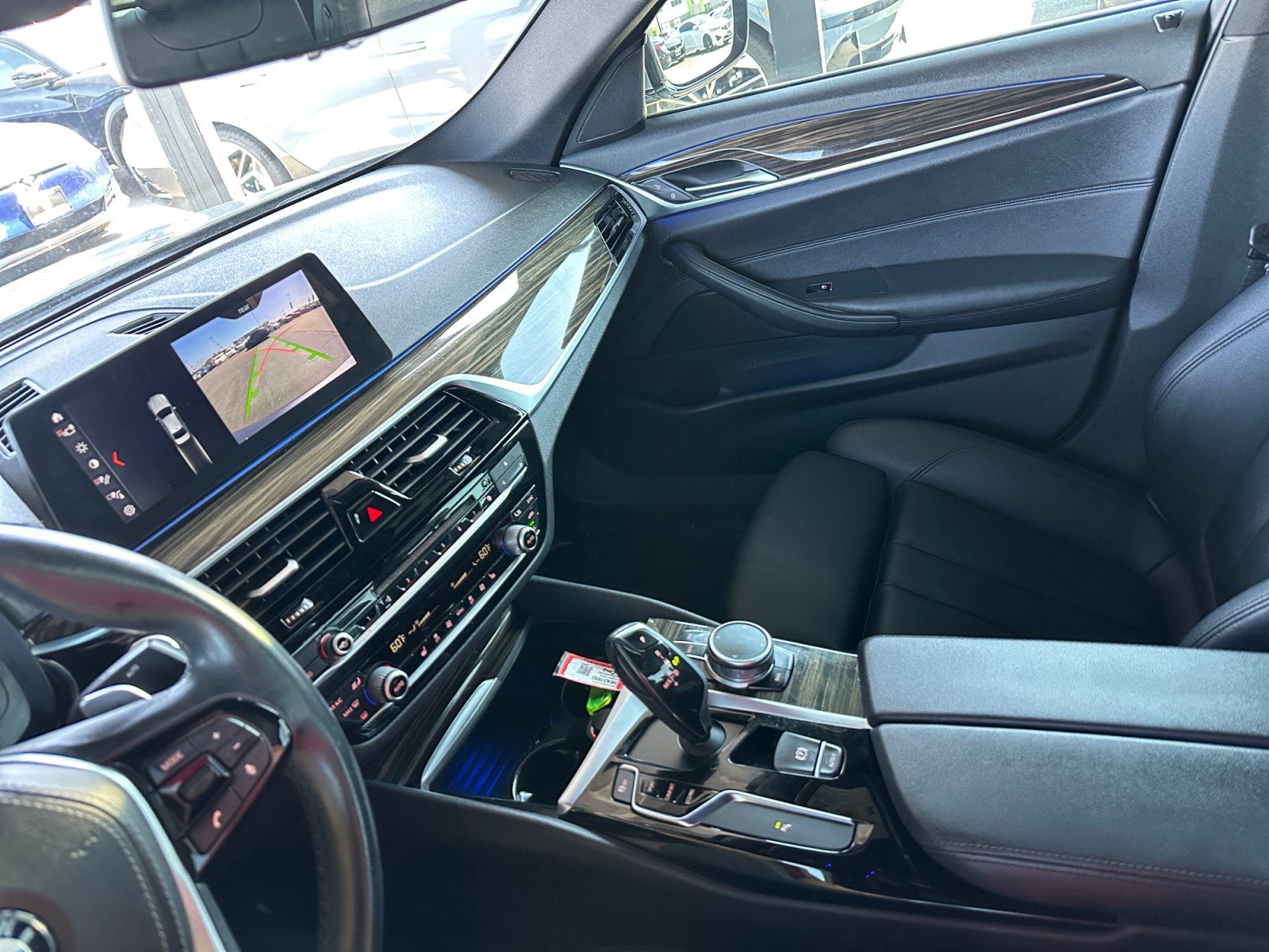 Used 2018 BMW 530i RWD image 25