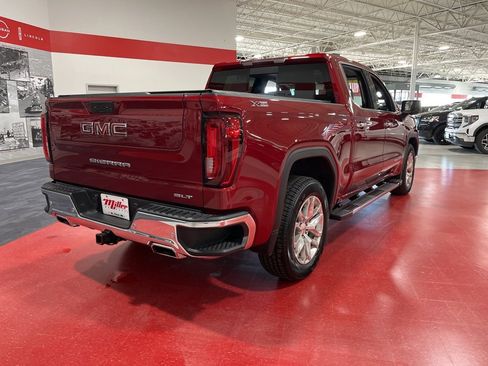 Used 2022 GMC Sierra 1500 SLT w/ SLT Premium Plus Package image 3