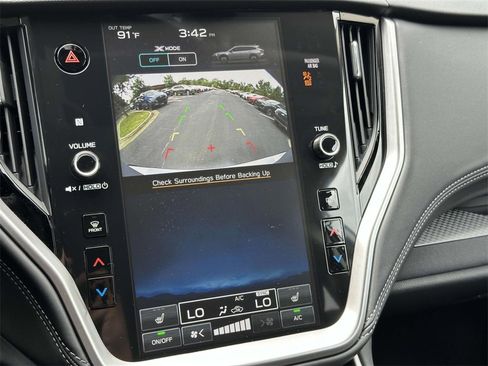 Certified 2025 Subaru Outback Premium image 21