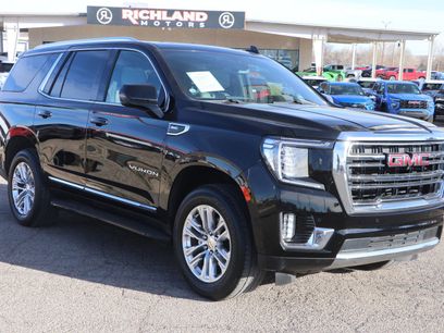 Used 2022 GMC Yukon SLT w/ SLT Premium Package