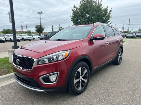 Used 2017 Kia Sorento EX w/ EX V6 Premium Package AWD/4WD image 1