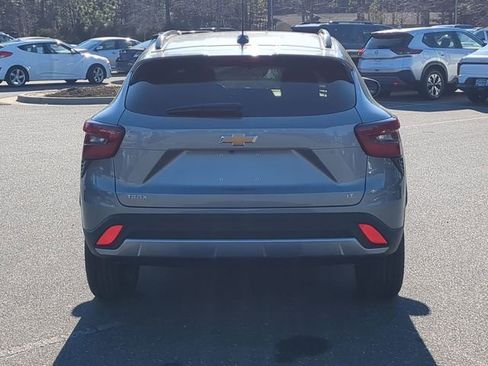New 2026 Chevrolet Trax LT w/ Driver Confidence Package image 7