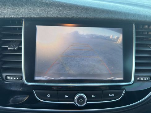 Used 2018 Buick Encore Preferred image 24