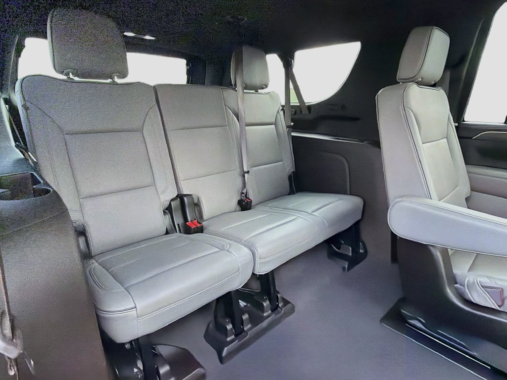 Used 2023 GMC Yukon XL SLT w/ SLT Premium Package AWD/4WD image 28