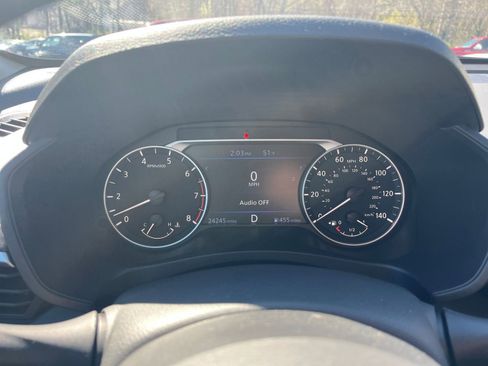 Used 2025 Nissan Altima 2.5 SV image 35