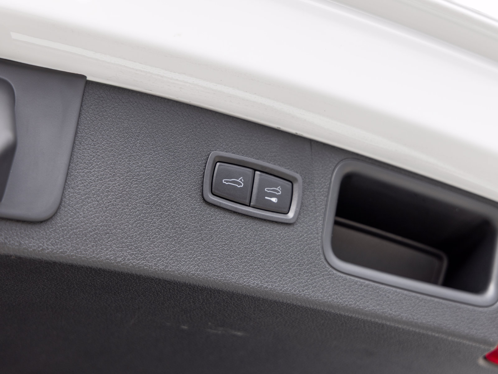 Used 2026 Porsche Macan AWD/4WD image 56