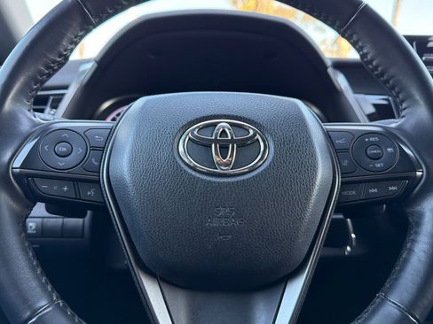 Used 2024 Toyota Camry SE image 24