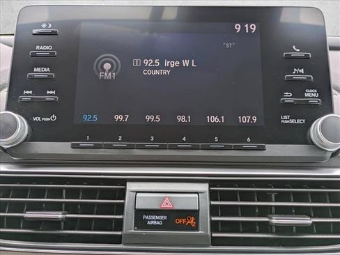 Used 2018 Honda Accord LX image 14