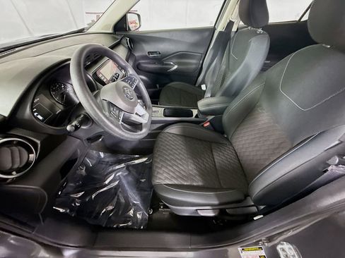 Certified 2021 Nissan Kicks SV FWD image 23
