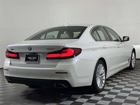 Used 2023 BMW 530i xDrive w/ Convenience Package image 10