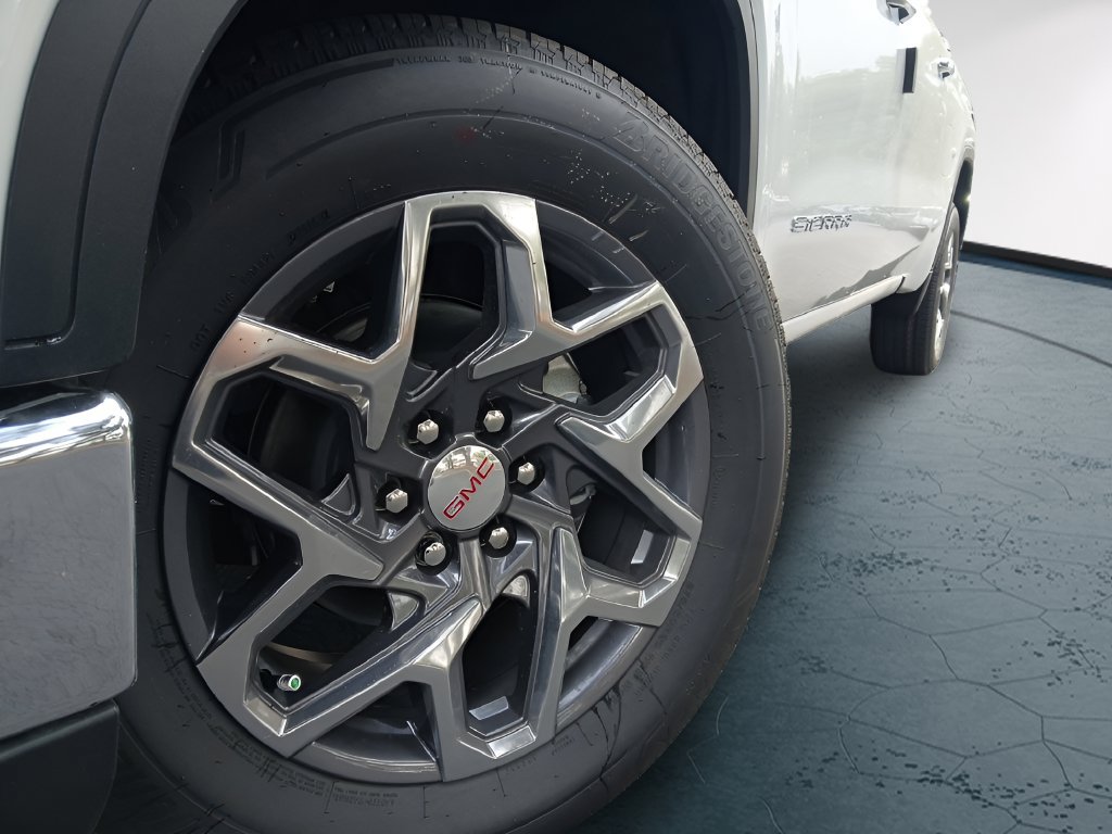 New 2026 GMC Sierra 1500 SLT w/ SLT Convenience Package RWD image 2