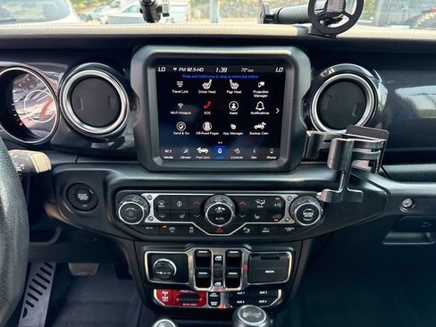 Used 2021 Jeep Wrangler Unlimited Rubicon w/ Trailer Tow Package AWD/4WD image 21