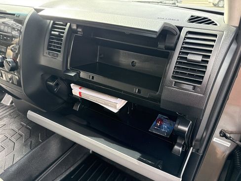 Used 2012 Toyota Tundra 4x4 Double Cab w/ Tow Pkg image 27