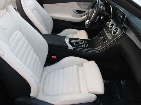 Used 2020 Mercedes-Benz C 300 Cabriolet image 33