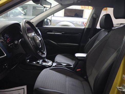 Used 2023 Kia Seltos S w/ Navigation Package FWD image 16