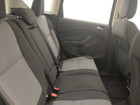 Used 2018 Ford C-MAX SE w/ Equipment Group 201A FWD image 19