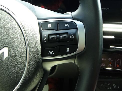 Used 2025 Kia K5 GT-Line w/ GT-Line Premium Package AWD/4WD image 26