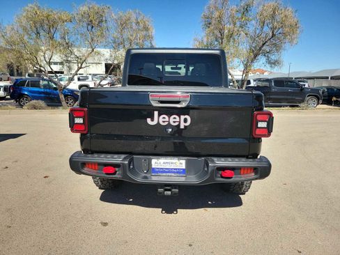 Used 2020 Jeep Gladiator Rubicon image 5
