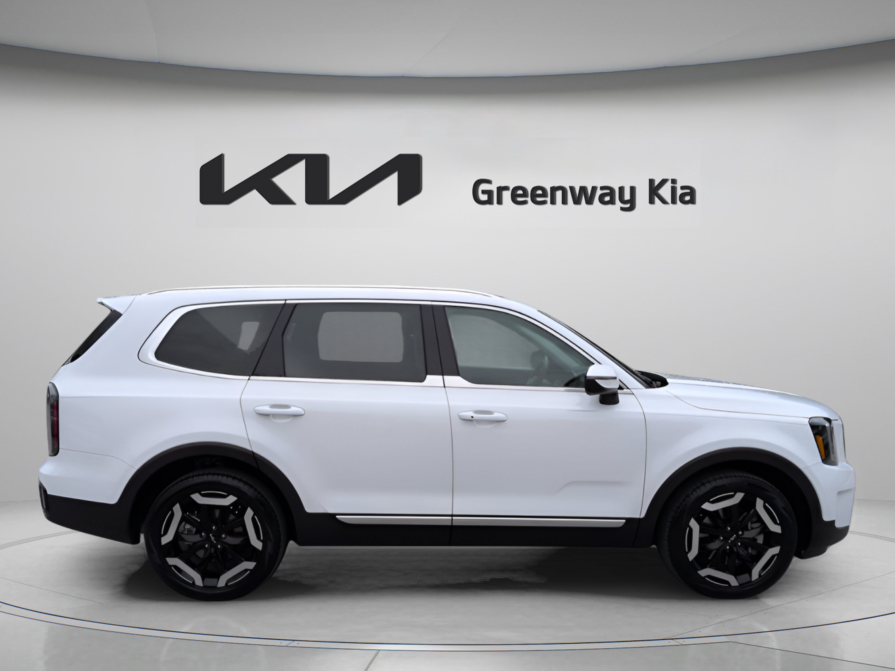 Used 2025 Kia Telluride EX w/ EX Captain's Chair Package FWD image 5