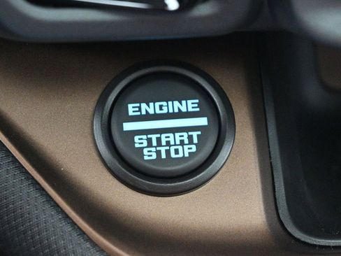 New 2024 Ford Bronco Sport Outer Banks w/ Tech Package image 19