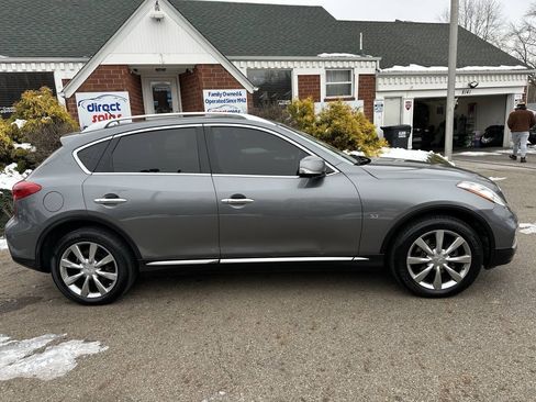 Used 2016 INFINITI QX50 AWD w/ Premium Plus Package image 9