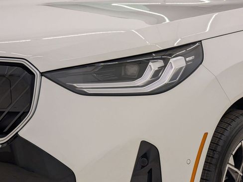 New 2026 BMW X3 xDrive30 w/ Premium Package image 11