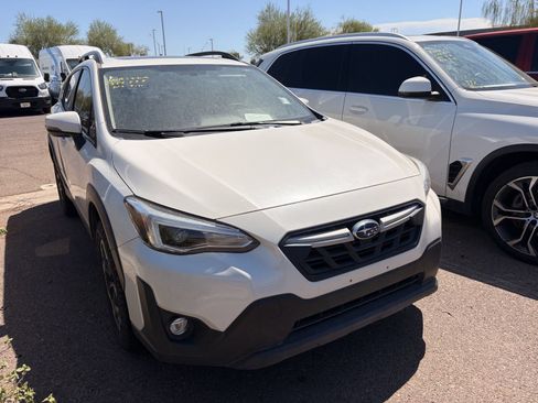 Used 2021 Subaru Crosstrek 2.5i Limited w/ Moonroof Package 2 AWD/4WD image 3