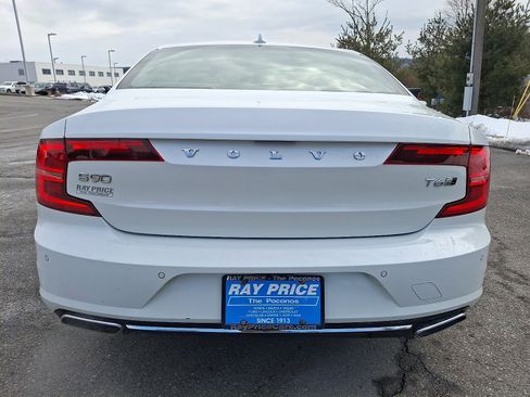 Used 2018 Volvo S90 T6 Inscription image 5