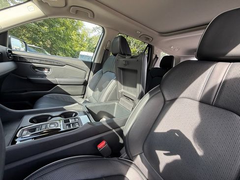 Used 2023 Honda Pilot Elite image 27
