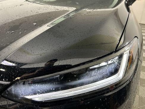 Used 2023 Honda HR-V LX image 12