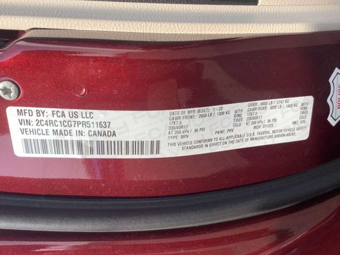 Used 2023 Chrysler Voyager LX FWD image 21