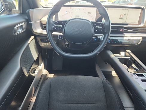 Used 2025 Hyundai Ioniq 6 SE AWD/4WD image 10