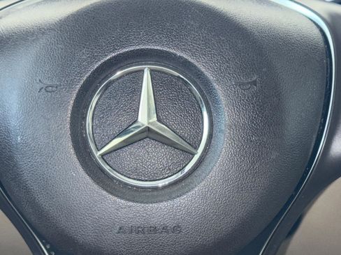 Used 2018 Mercedes-Benz GLE 350 image 31