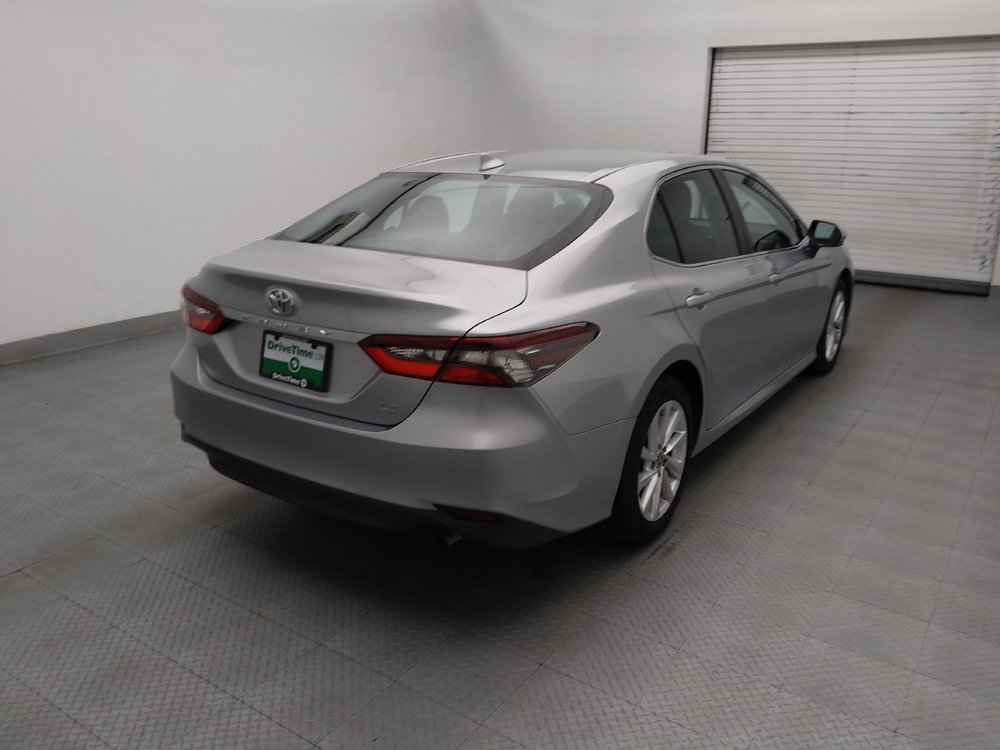 Used 2023 Toyota Camry LE FWD image 9