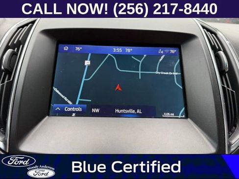 Used 2019 Ford Edge Titanium w/ Equipment Group 301A FWD image 9