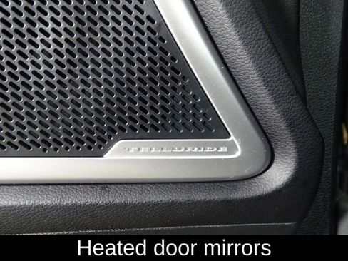 Used 2022 Kia Telluride LX image 15