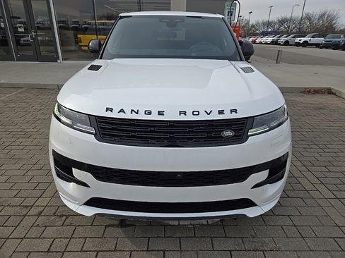 Used 2024 Land Rover Range Rover Sport Dynamic SE image 2
