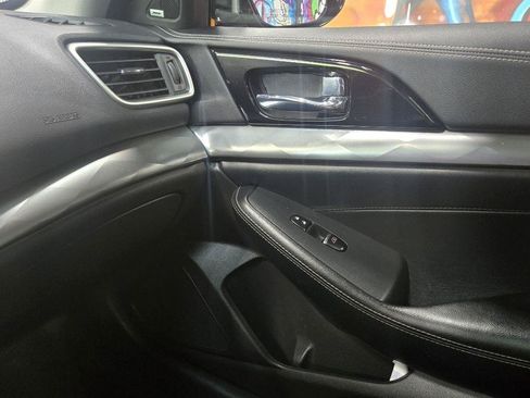 Used 2023 Nissan Maxima SL FWD image 16