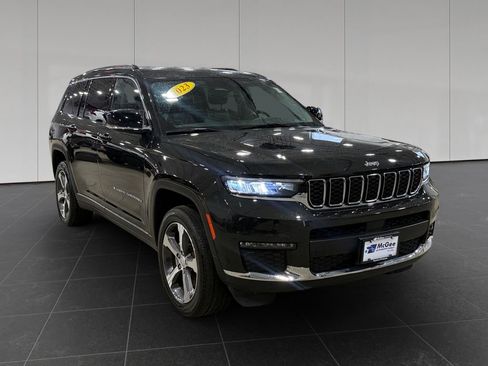 Used 2023 Jeep Grand Cherokee L Limited AWD/4WD image 7