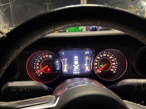 Used 2020 Jeep Gladiator Sport w/ Quick Order Package 24S image 24