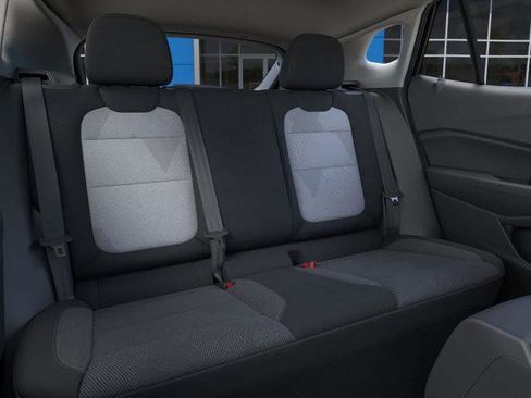 New 2026 Chevrolet Trax LS image 17