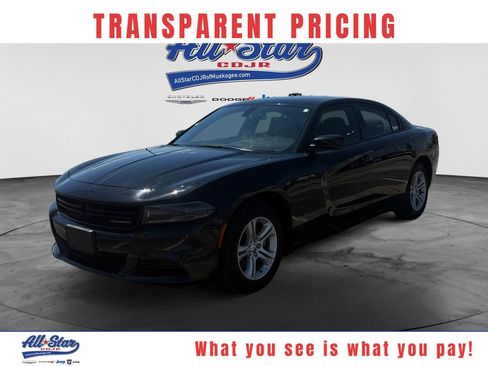 Used 2023 Dodge Charger SXT RWD image 1