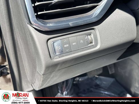 Certified 2024 GMC Acadia Elevation w/ Luxury Package AWD/4WD image 21