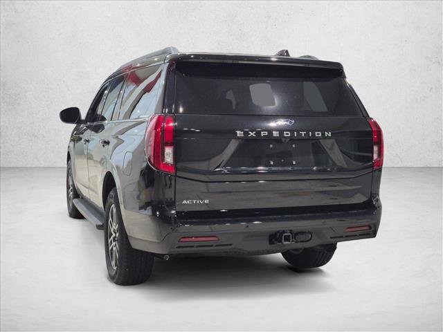 Used 2026 Ford Expedition Active RWD image 7