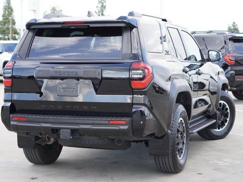 Used 2025 Toyota 4Runner TRD Off-Road Premium image 7
