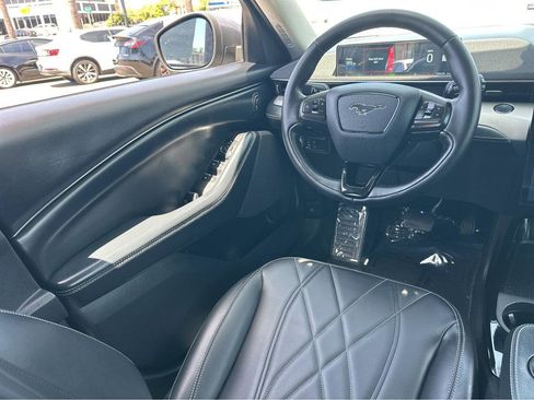 Used 2021 Ford Mustang Mach-E Select RWD image 19