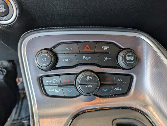 Used 2019 Dodge Challenger R/T w/ Cold Weather Group RWD image 18