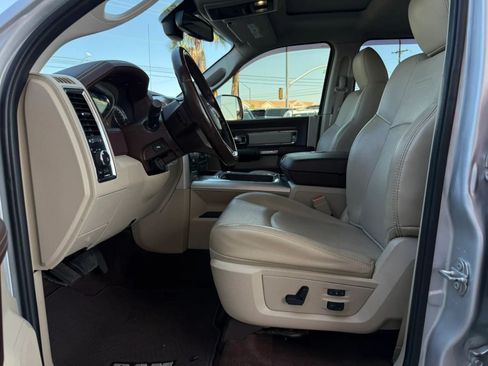 Used 2016 RAM 1500 Laramie w/ Convenience Group AWD/4WD image 39