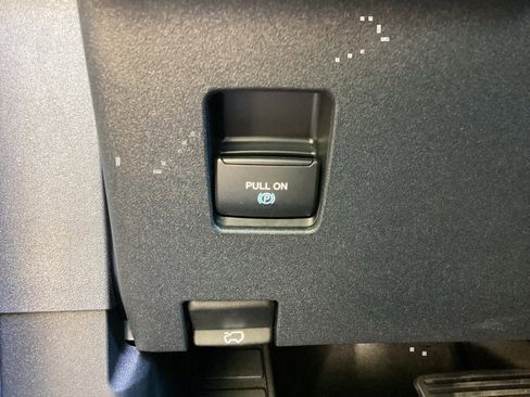 New 2025 Ford Bronco Badlands image 65