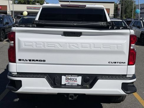 Used 2020 Chevrolet Silverado 1500 Custom w/ Custom 2.7L Value Package AWD/4WD image 6